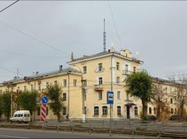 ЖД По пр-ту Карла Маркса, 27