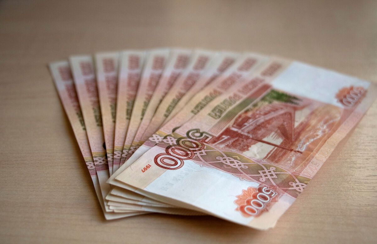 500 тысяч рублей заплатят родители детей за граффити на фасадах домов в Арзамасе - фото 1