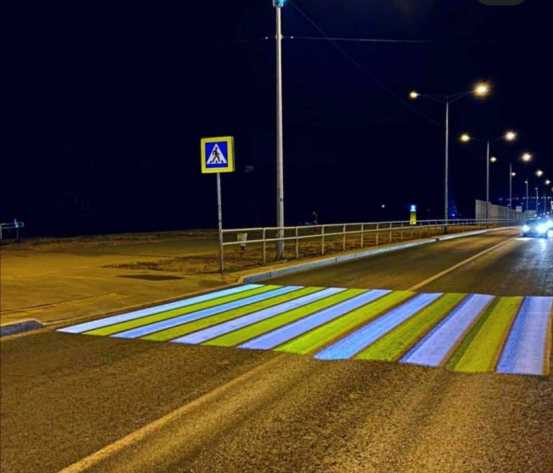 Проекционные пешеходные переходы появились на Московском шоссе в Самаре в августе 2021 года