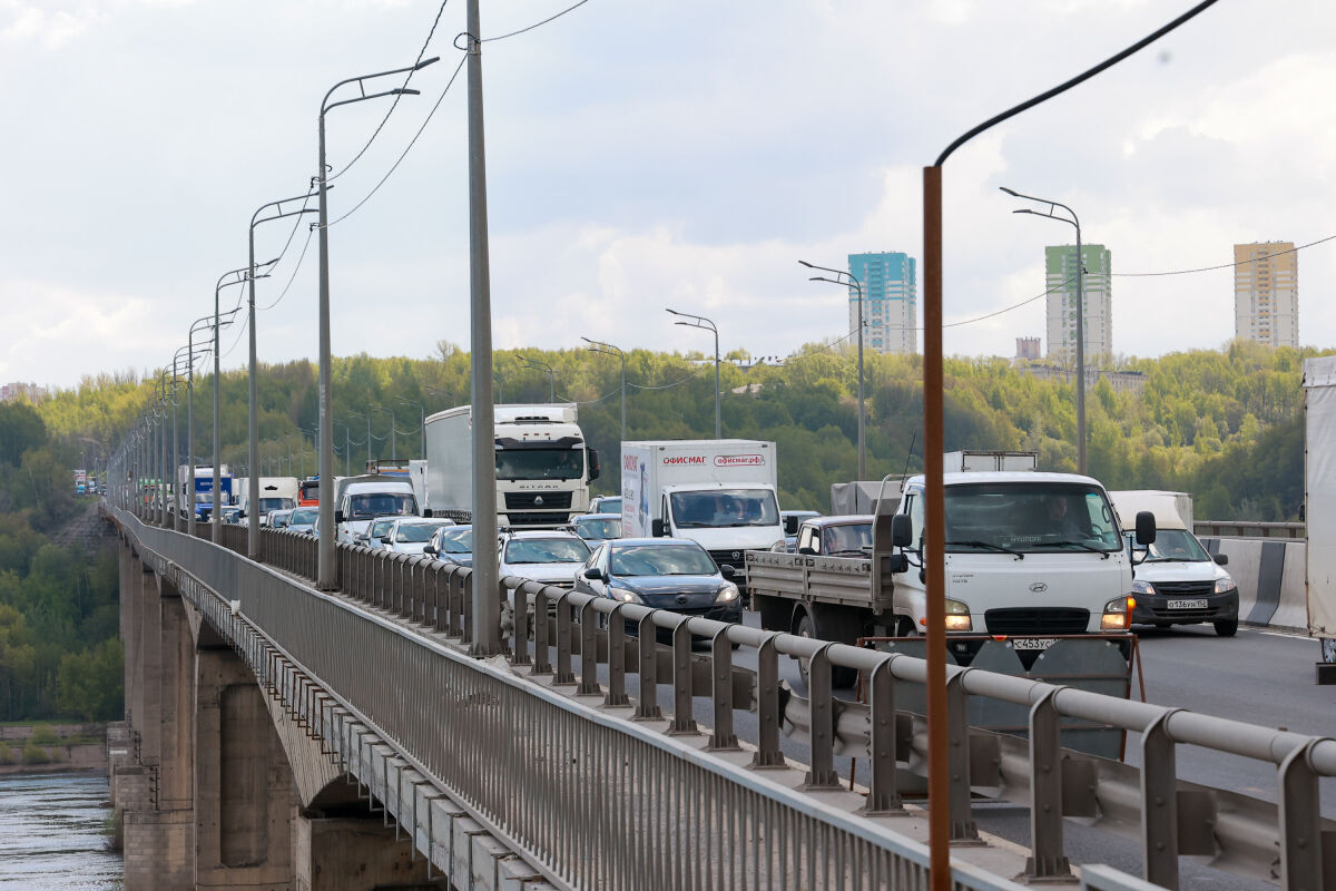 Нижегородские депутаты хотят запретить транзит по Мызинскому мосту из-за ремонта - фото 1