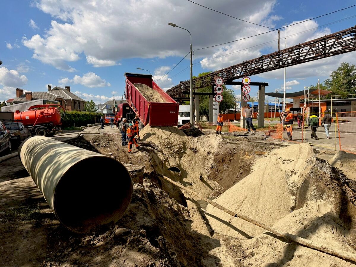 По ул. Орской в Ростове отремонтировали коллектор - Фото 1
